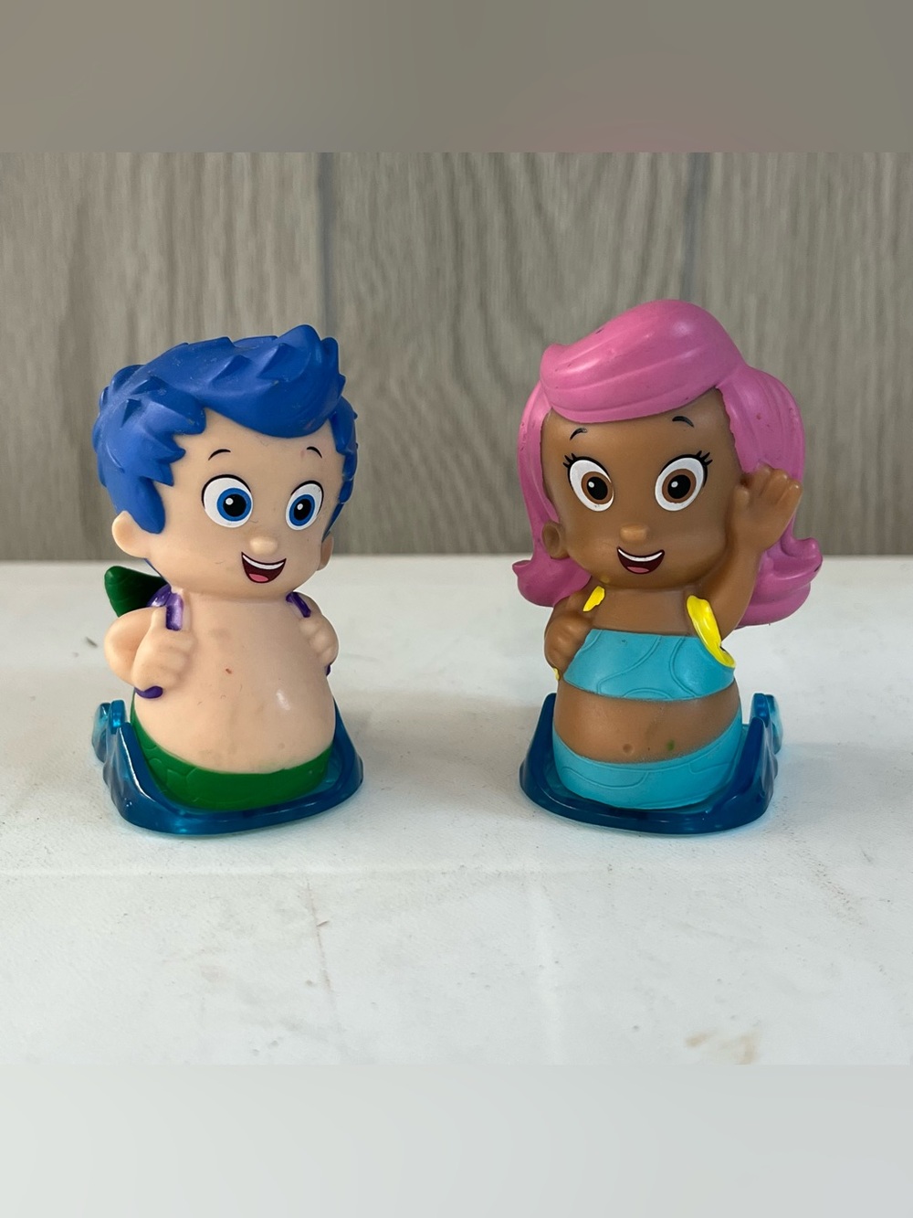 2 Nickelodeon Bubble Guppies Roll N' Go Sliders Lot Figures Rollers Molly & Gil